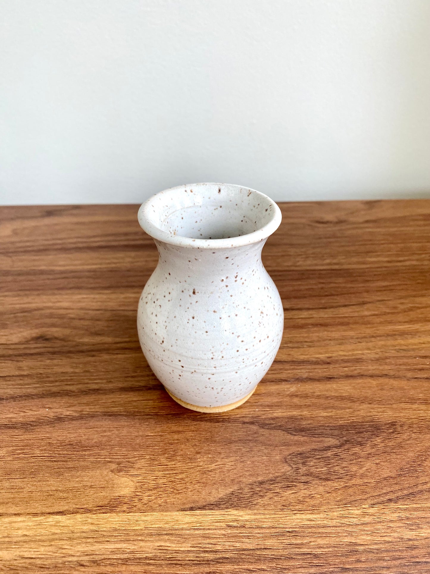 Small-medium Stoneware Vase