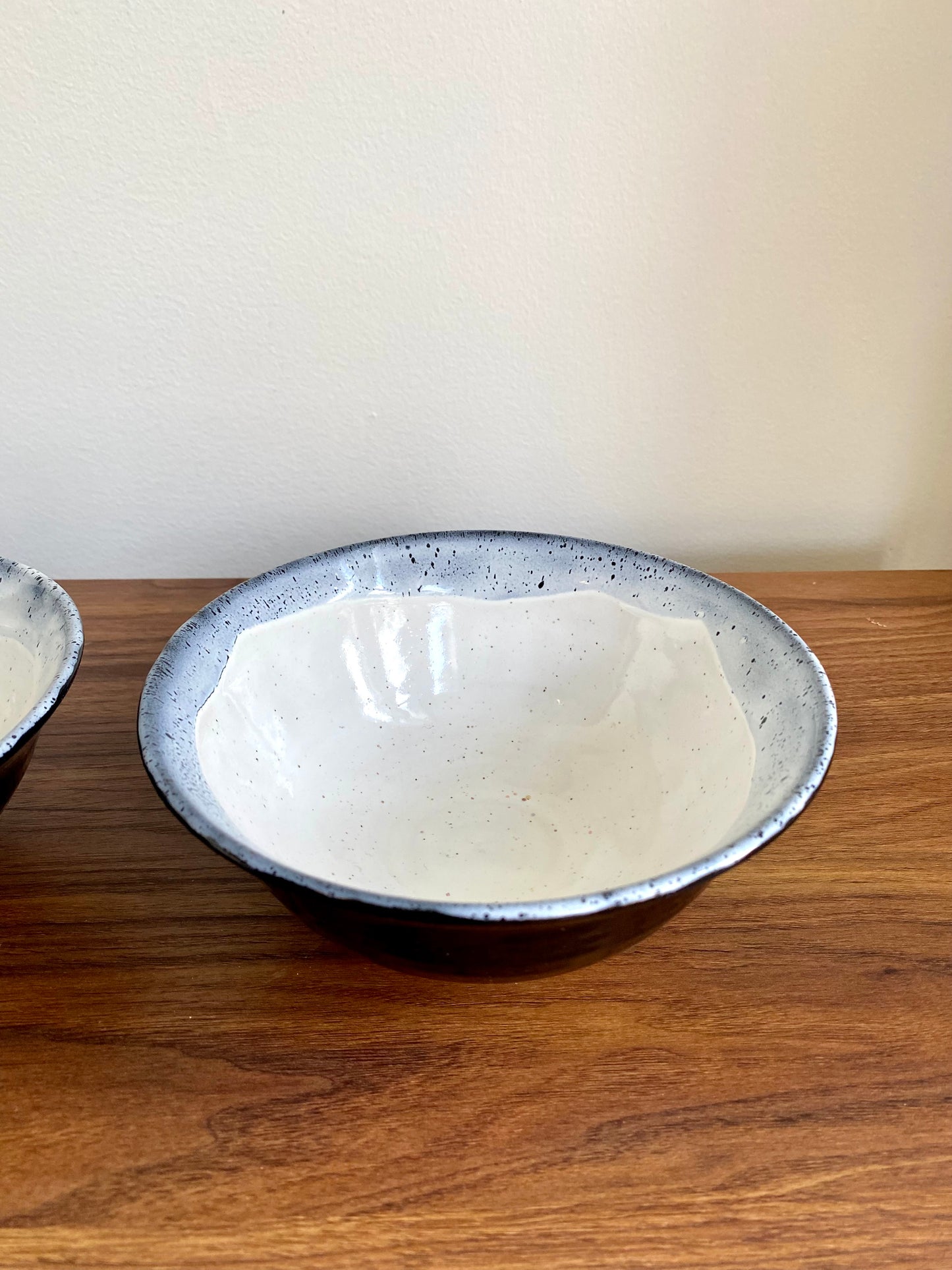 Small-medium stoneware bowls (set of two)