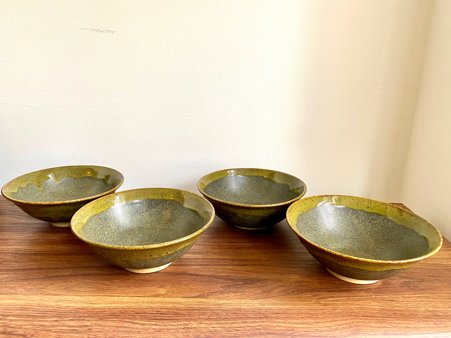 Small-medium stoneware bowls (set of 4)